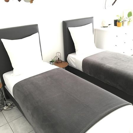 T2 Au Calme - Rond Point De Vannes Nantes Eksteriør billede
